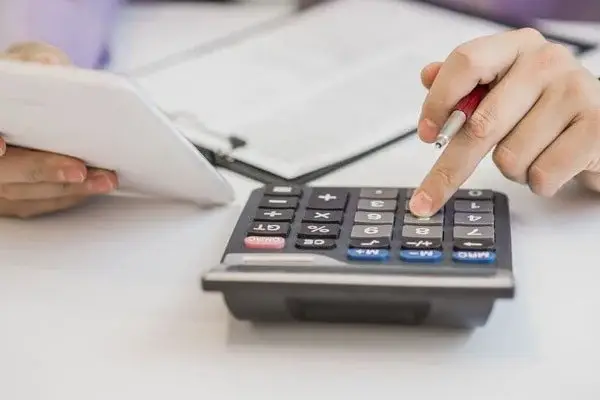قیمت کتاب دست دوم چگونه محاسبه میشود؟ قیمت کتاب دست دوم چگونه محاسبه میشود؟